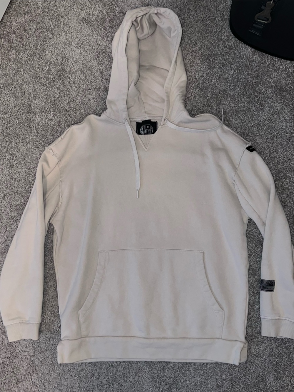 Alphalete Men's Cream Hooded Pullover Sweater Hoodie